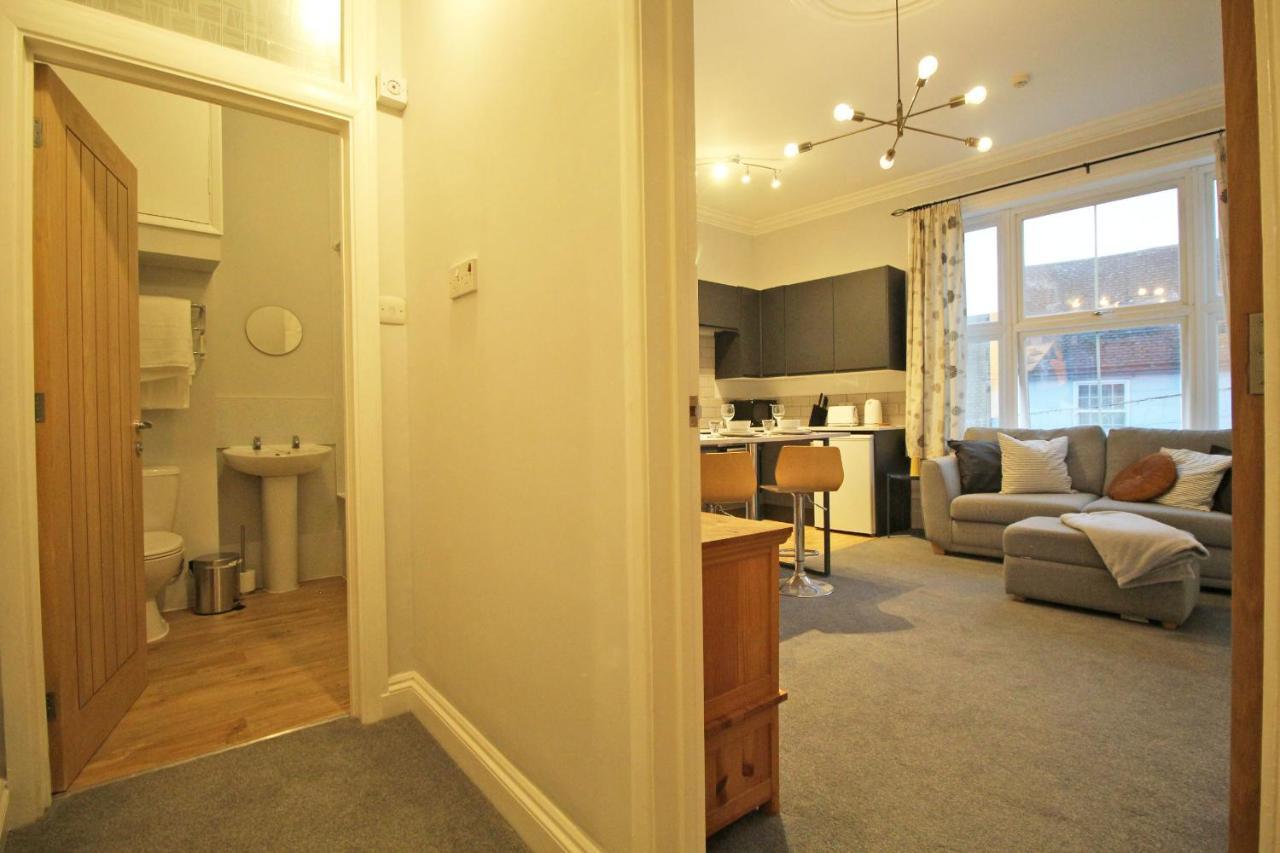 Lovely 1 Bed Serviced Apartment In Cambridgeshire מראה חיצוני תמונה